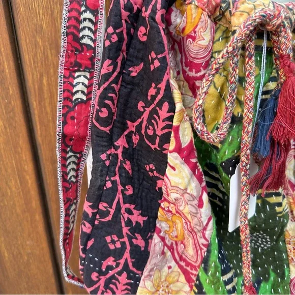 ✨VINTAGE KANTHA SARI BOHO BACKPACK - Picture 5 of 11
